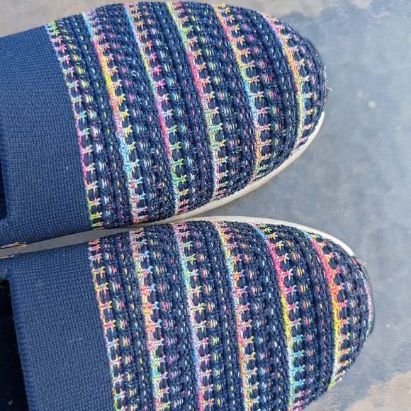 Skechers size 9.5 Be-Cool Sherbet Skies, multi navy slip on casual - Picture 3 of 11